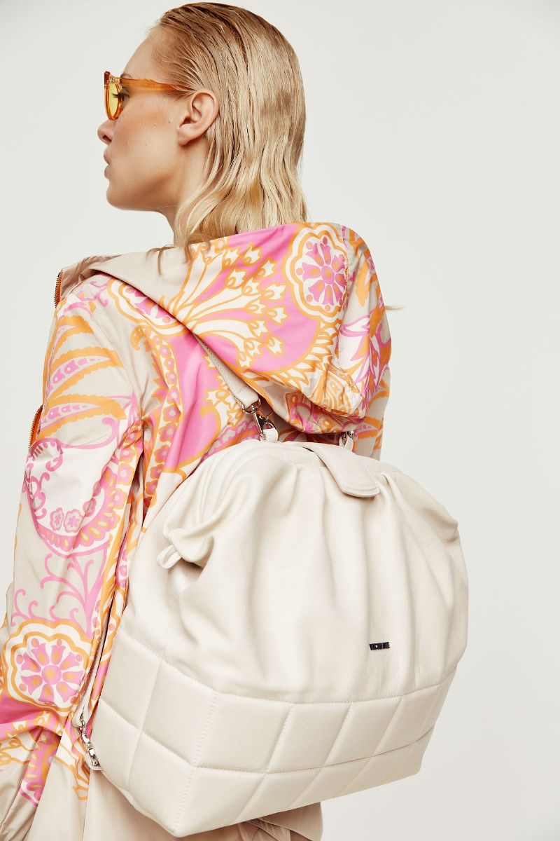 Τσάντα / backpack σε ιβουάρ χρώμα 