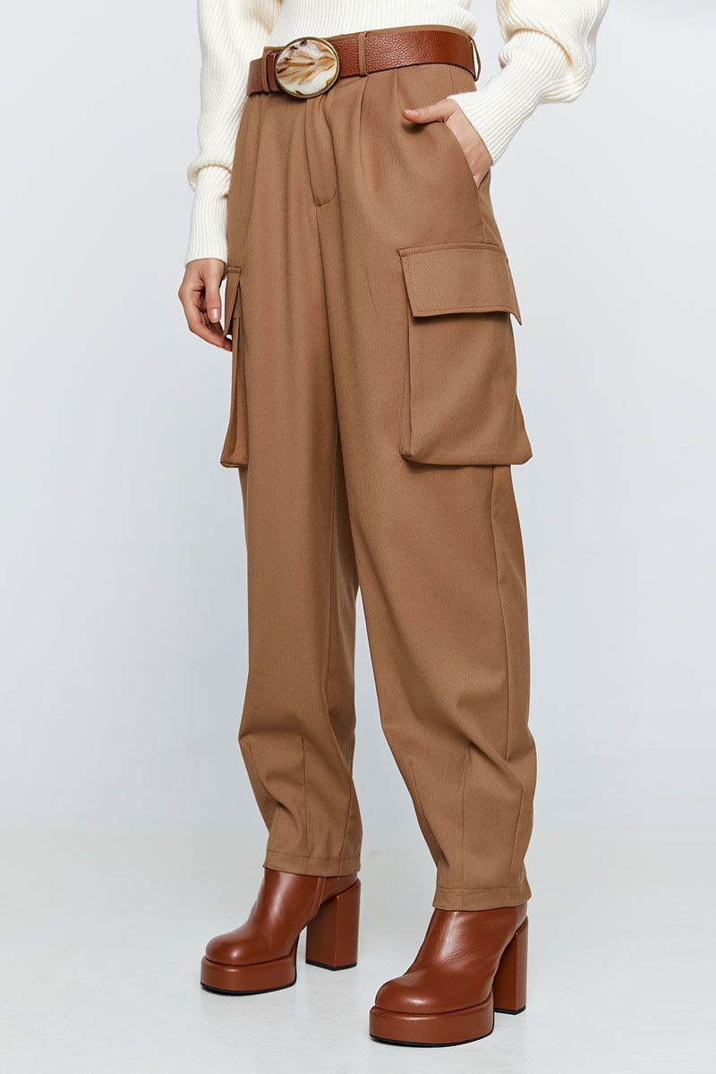 Pleated tapered cargo pants