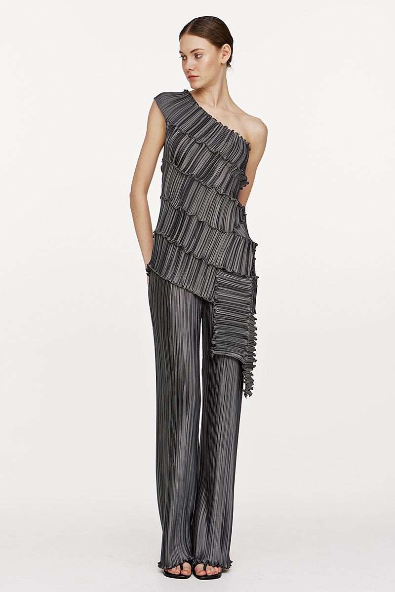 Pleated pants in anthracite