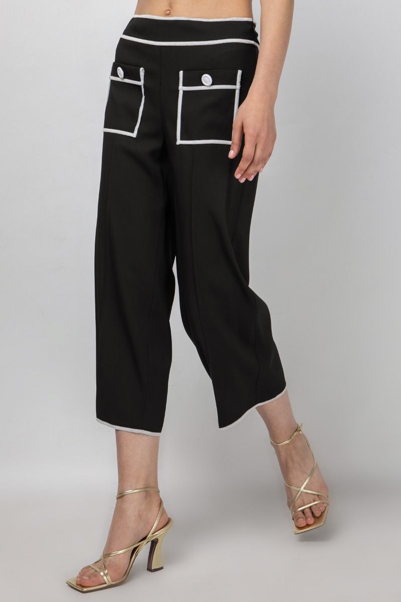 Cropped trousers in stretchy viscose crepe 