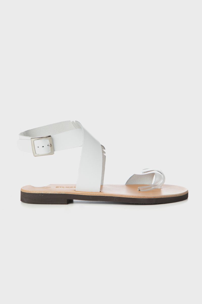 White leather flat thong sandals