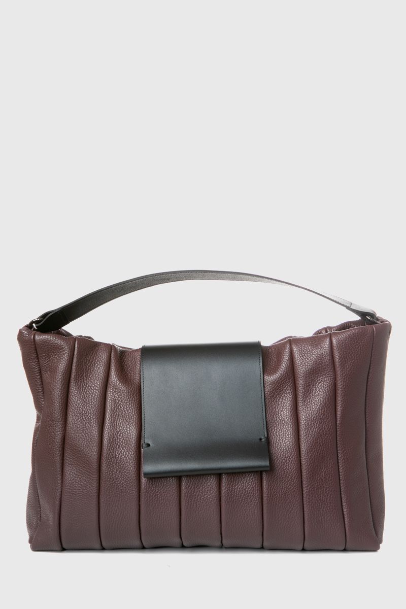 Τσάντα ώμου σε burgundy χρώμα