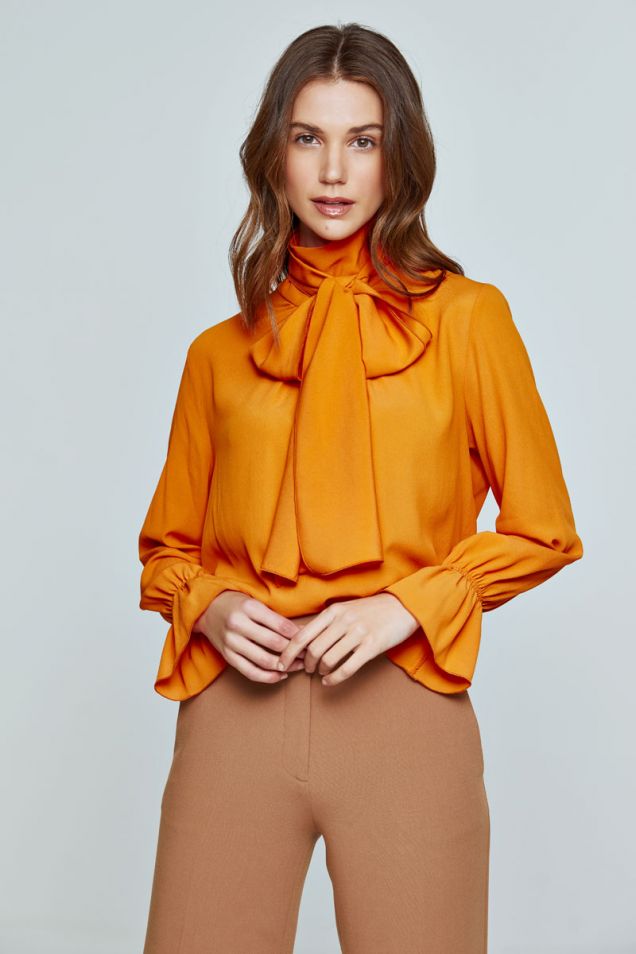 Bow-embellished crepe de chine blouse 