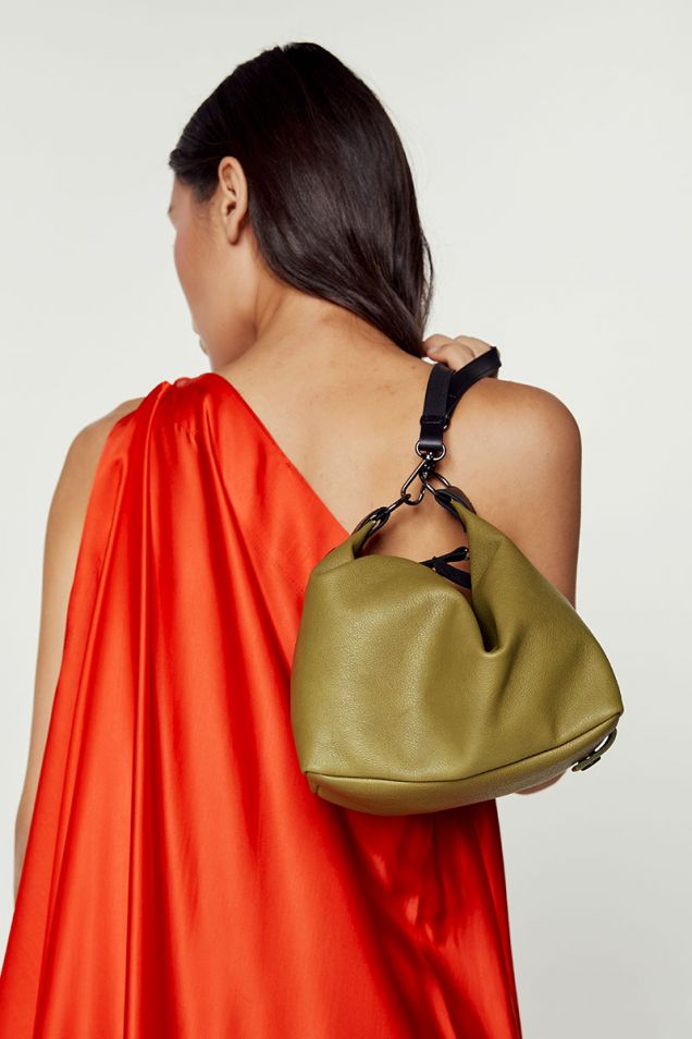 Μικρή δερμάτινη πράσινη τσάντα 