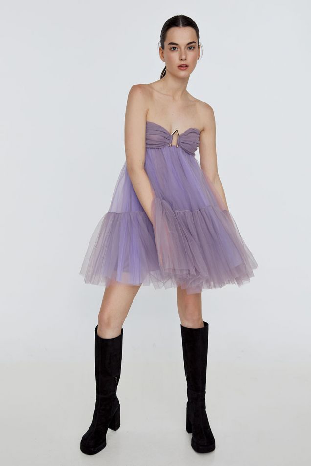 Mini strapless tulle dress