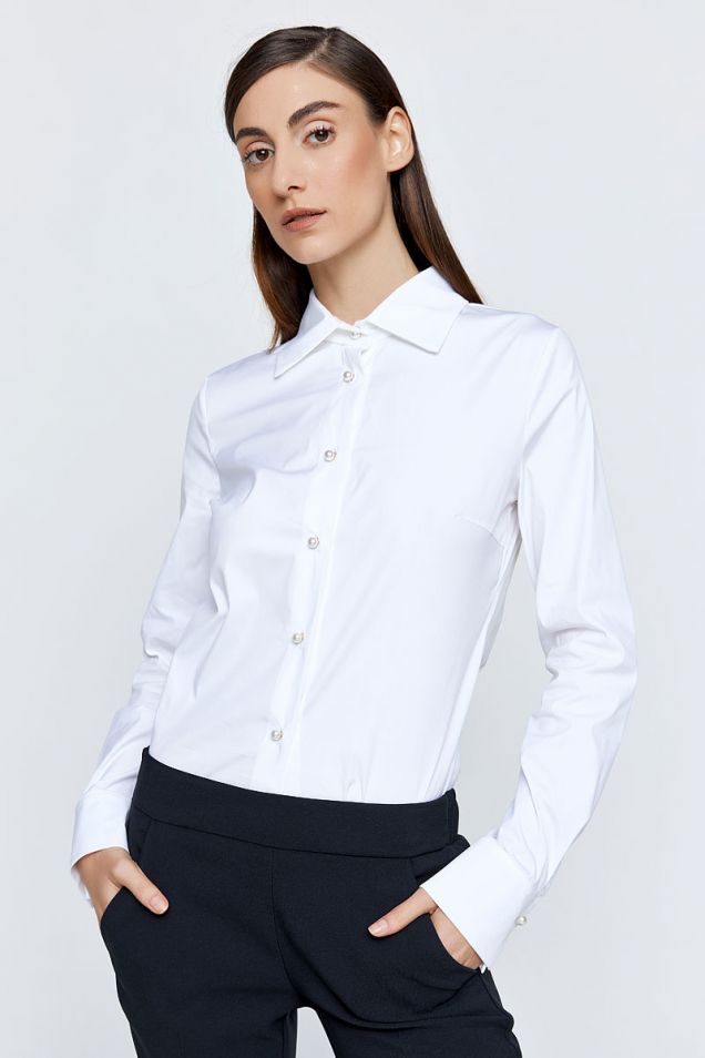 Stretchy poplin white shirt with pearl buttons