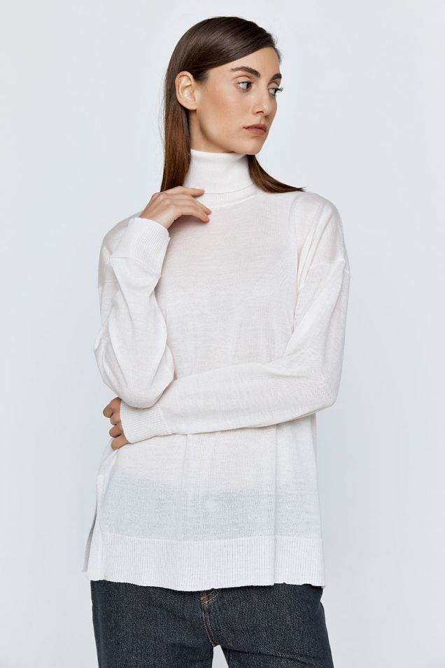 High neck sweater in merinos wool