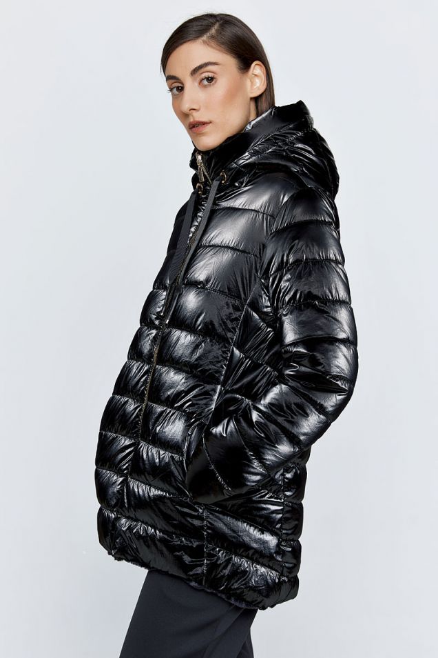 Reversible hooded  quilted jacket in black 