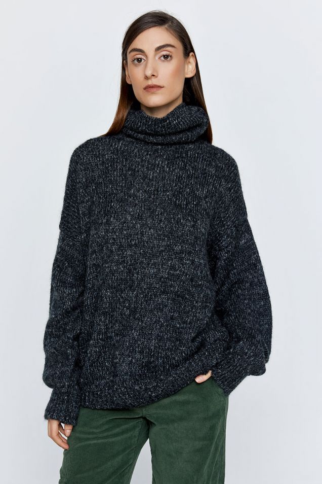Oversized sweater in anthracite