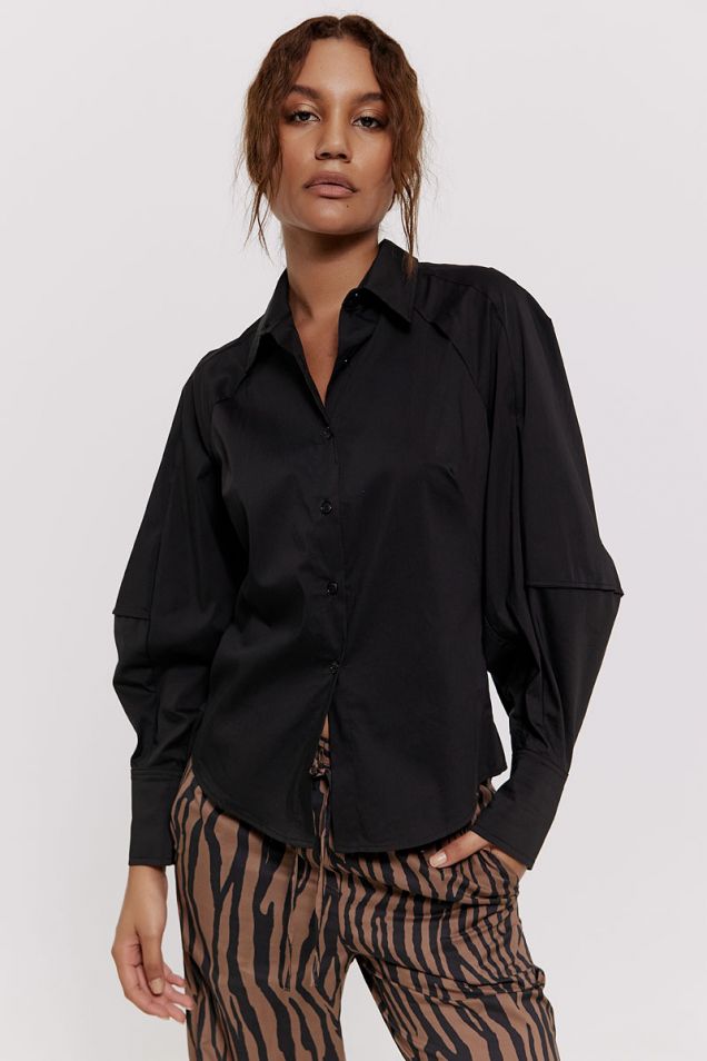 Black shirt in cotton-poplin 