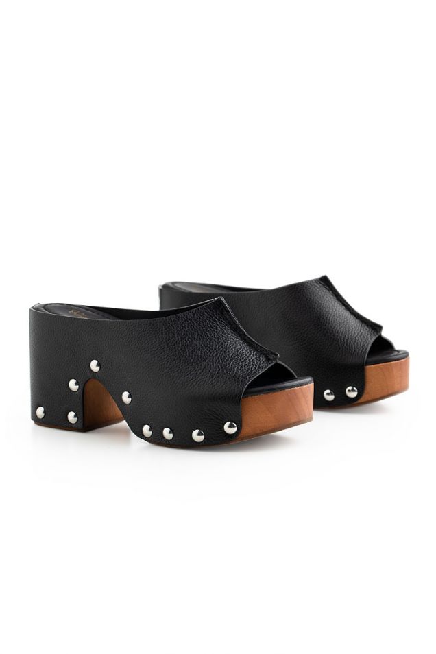 Studded leather clogs in black 