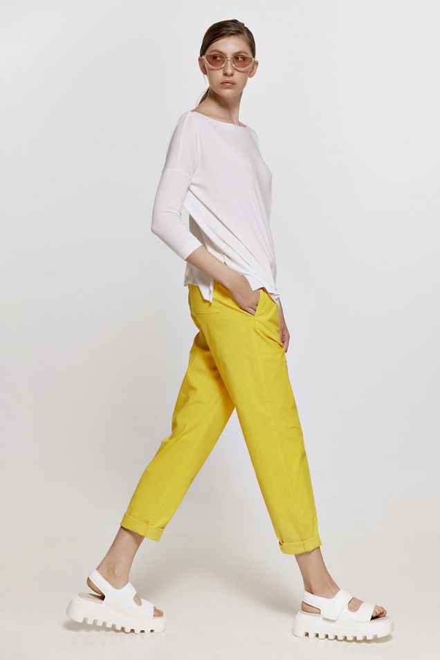 Cotton-blend boyfriend pants in yellow