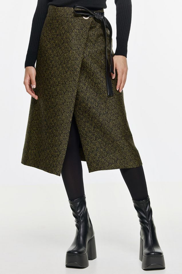 Wrap tweed skirt 