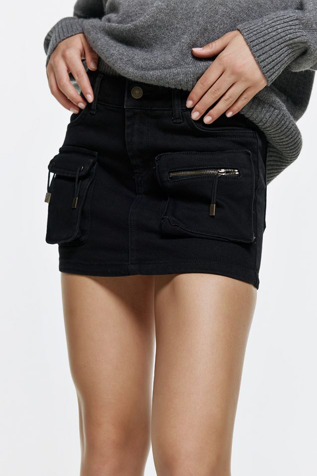 Black mini skirt in organic cotton 