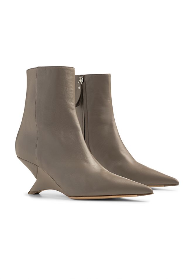 Ankle boots in dove-grey