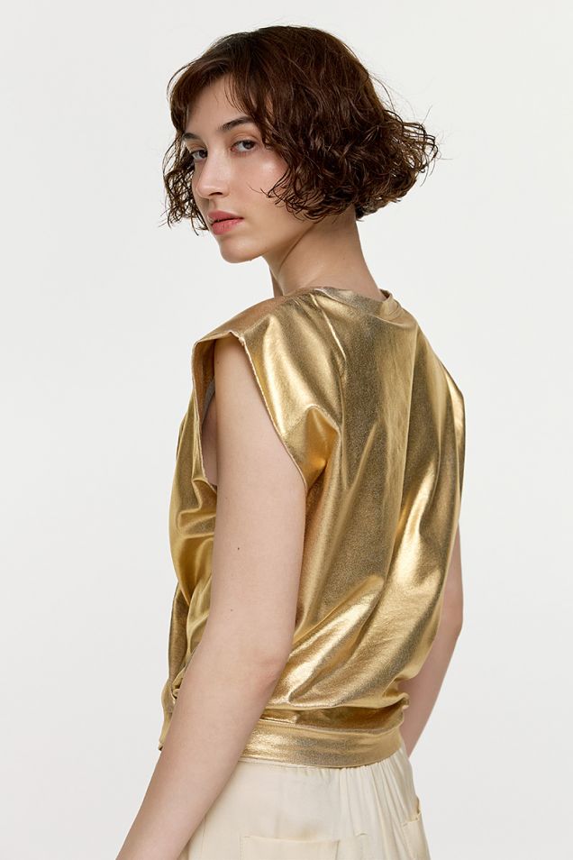 Metallic blouse in gold
