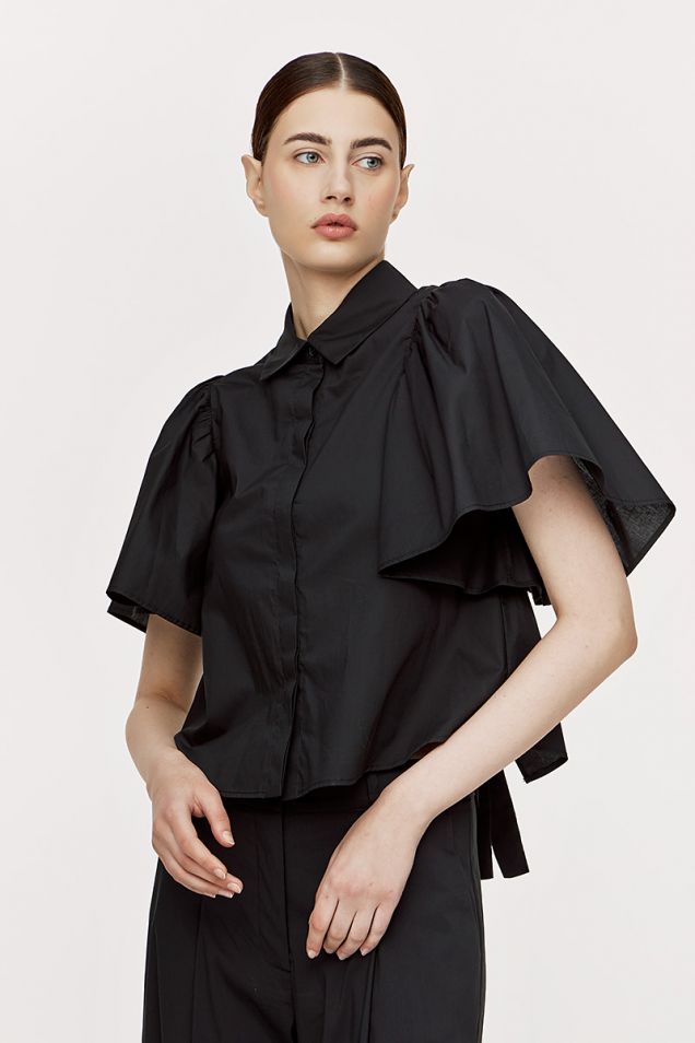 Black poplin shirt with ruffled sleeves and open back 
