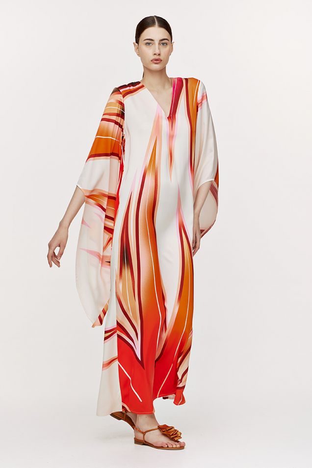 Μάξι φόρεμα με prints και μανίκια σε στυλ κιμονό