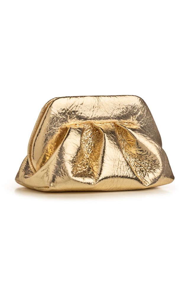 Large clutch bag in gold