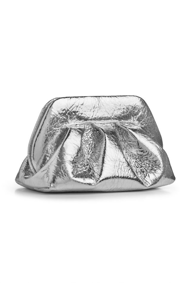 Large clutch in silver 